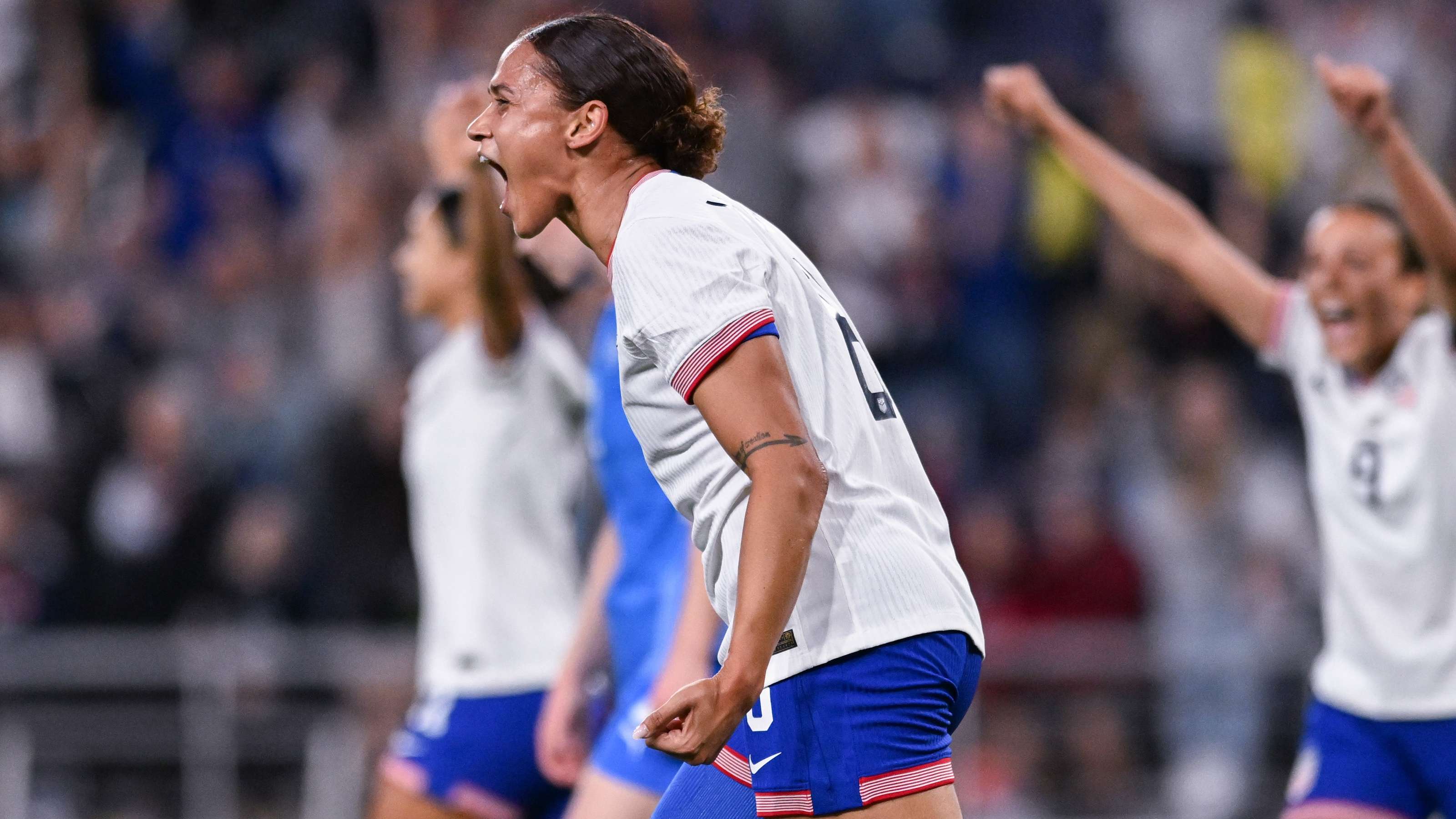 比赛中失利 比赛中失利